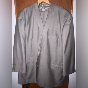 Mens Bertolini Gray 3pc Suit Sz.60L